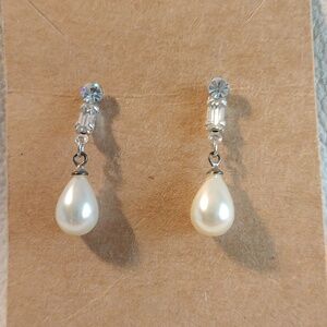 Drop faux pearl earrings convertible to stud only, 1 inch